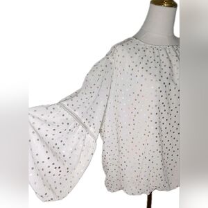 Tommy Hilfiger Womens Blouse Gold Accent Desing Bell Sleeves Casual Top Size XL